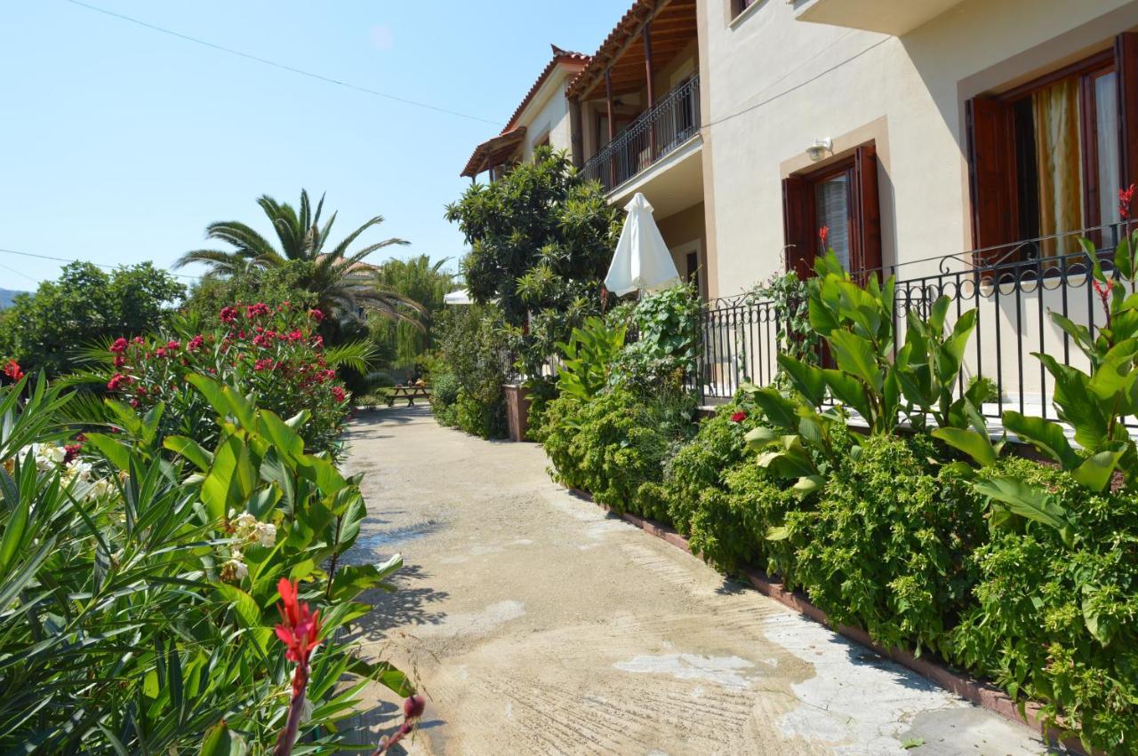 Mr. Greek Villa Petra  Exteriör bild